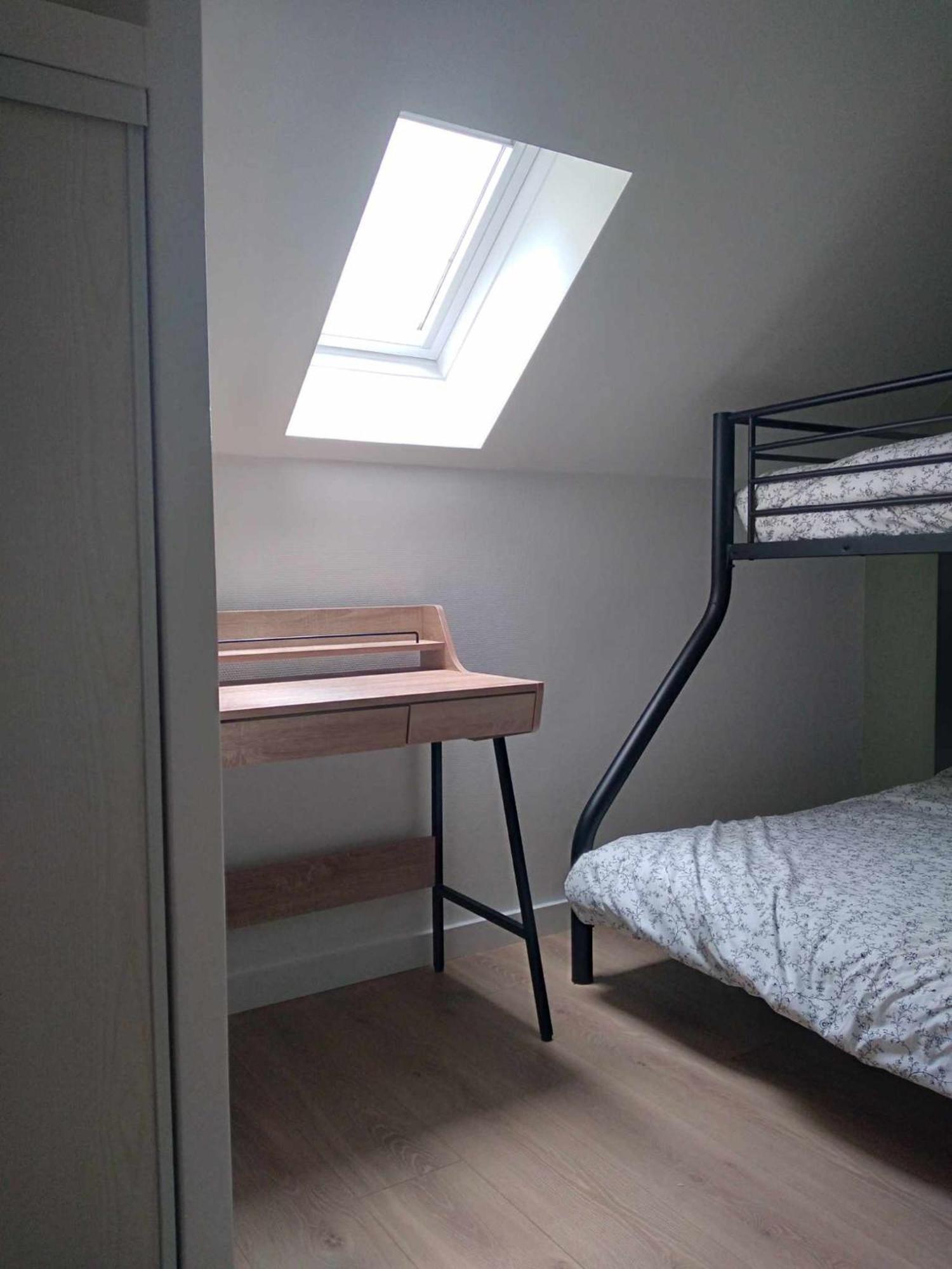 Duplex Lumineux - 40M2 - 2 Chambres - Balcon Terrasse - Parking - Entierement Renove En Mai 2024 コテレ エクステリア 写真